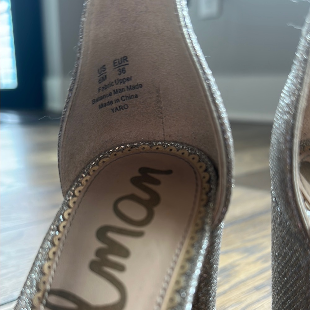 Sam Edelman Women's Silver Heels - Picture 3 of 4
